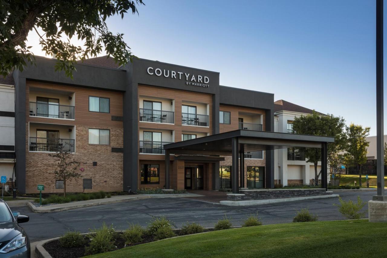 Courtyard Salt Lake City Layton Exterior photo