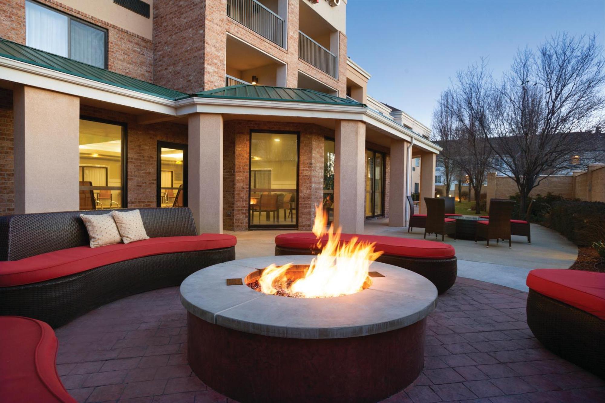 Courtyard Salt Lake City Layton Exterior photo